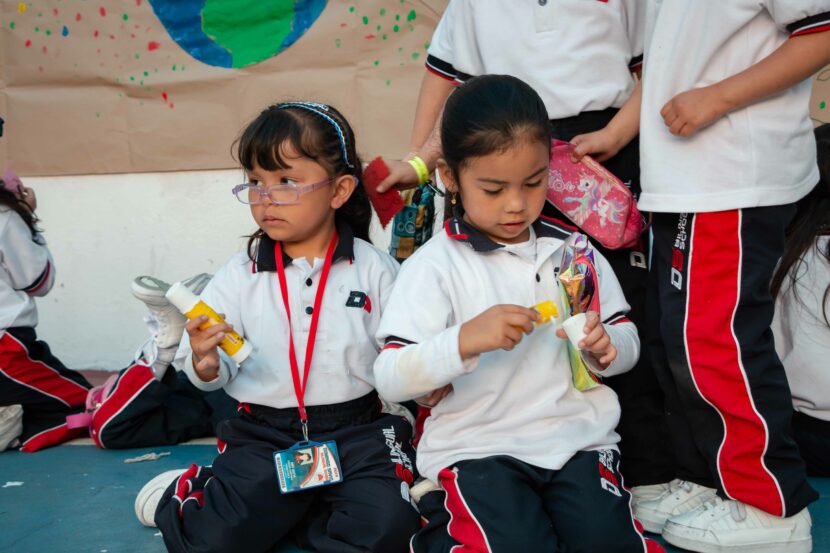 Actividad creativa de estudiantes DSBS