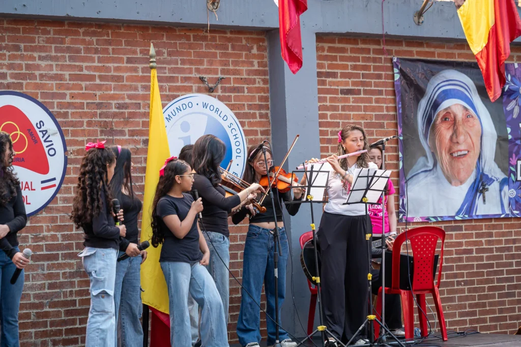 Acto cultural realizado por la Comunidad Savista.