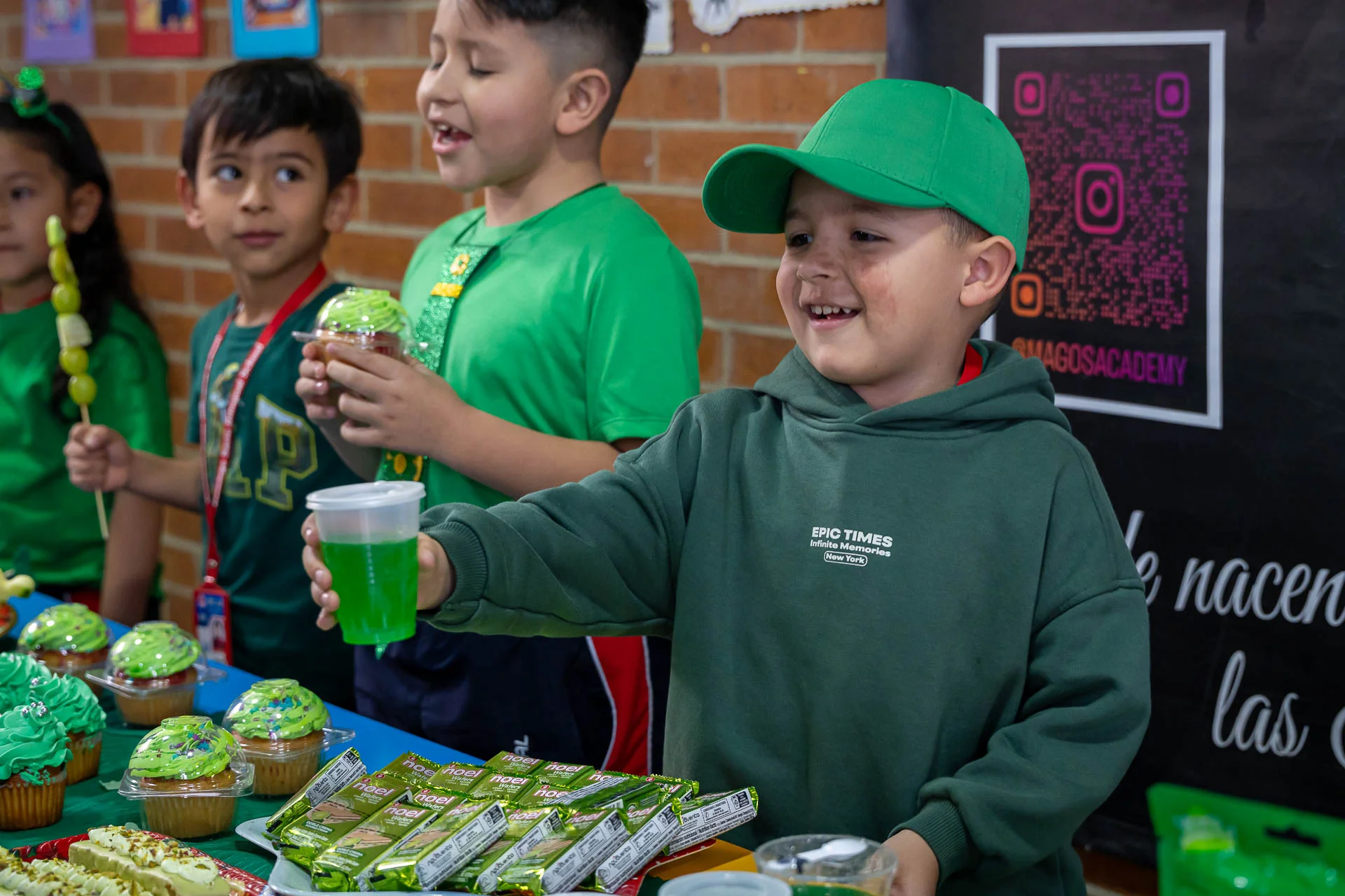 Celebración de St. Patrick’s Day en DSBS: actividades, disfraces y decoración verde.