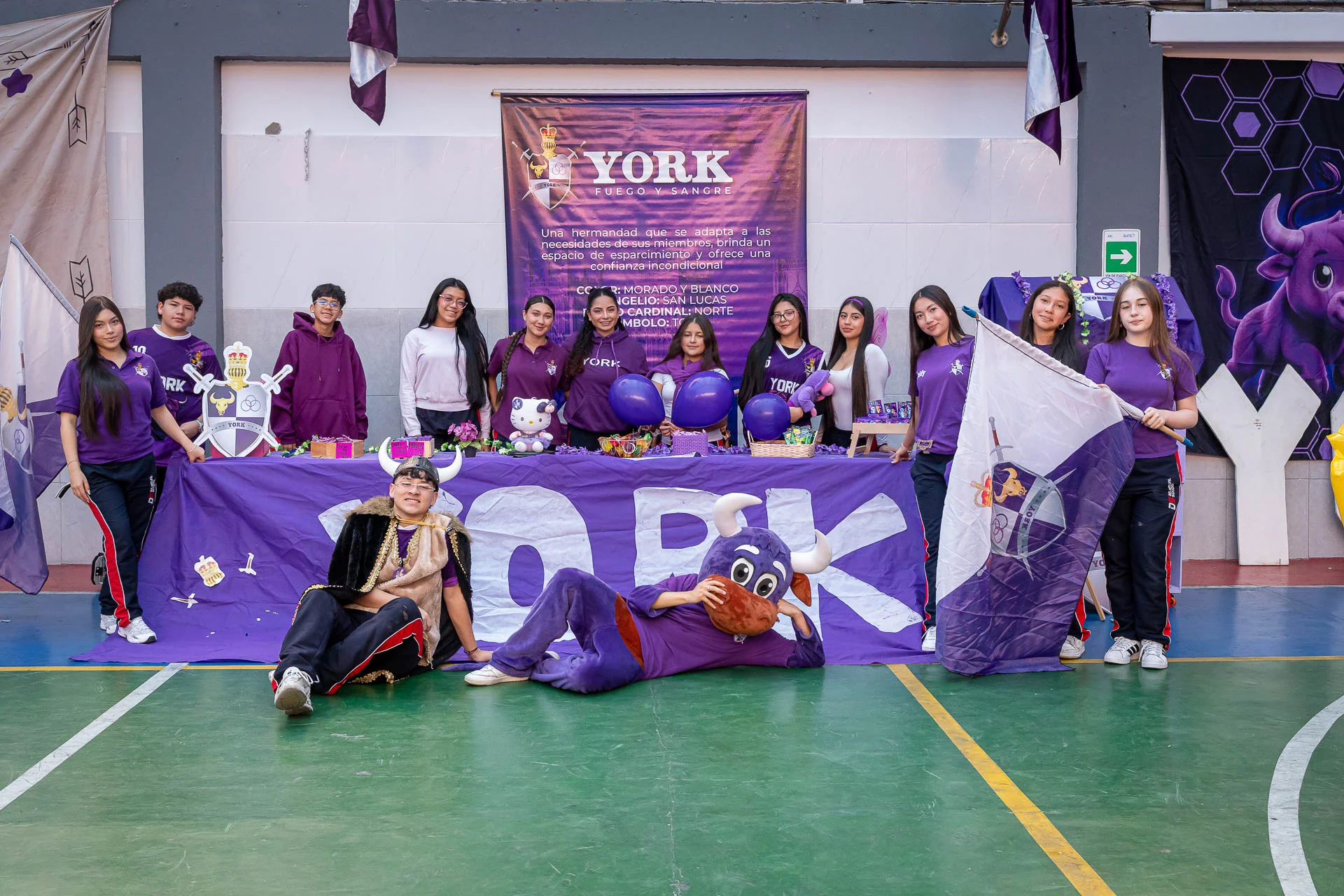 Encuentro de Casas 2026: estudiantes de la casa York en el Encuentro de Casas. Fotografía 4.
