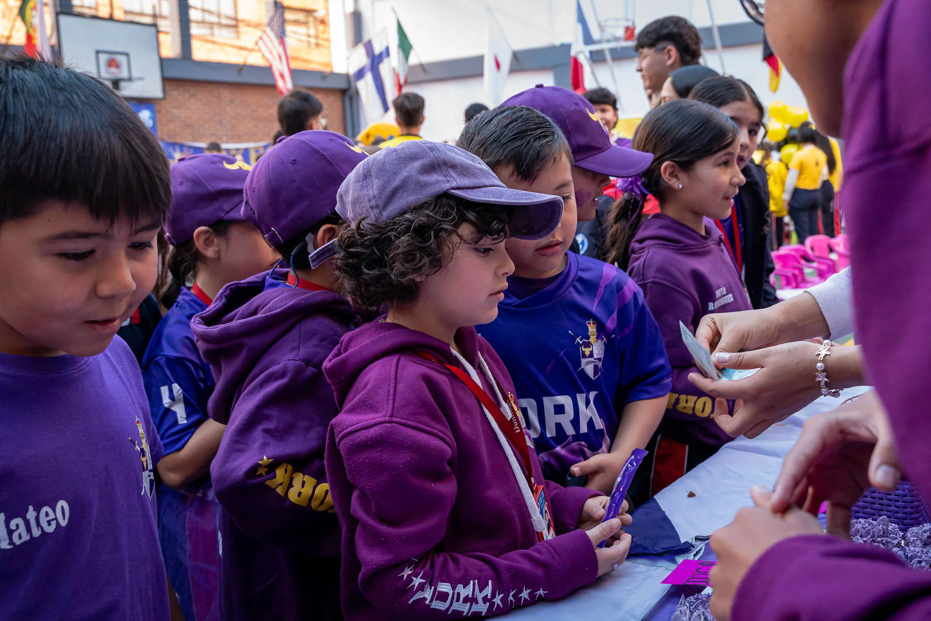 Encuentro de Casas 2026: estudiantes de la casa York en el Encuentro de Casas. Fotografía 12.