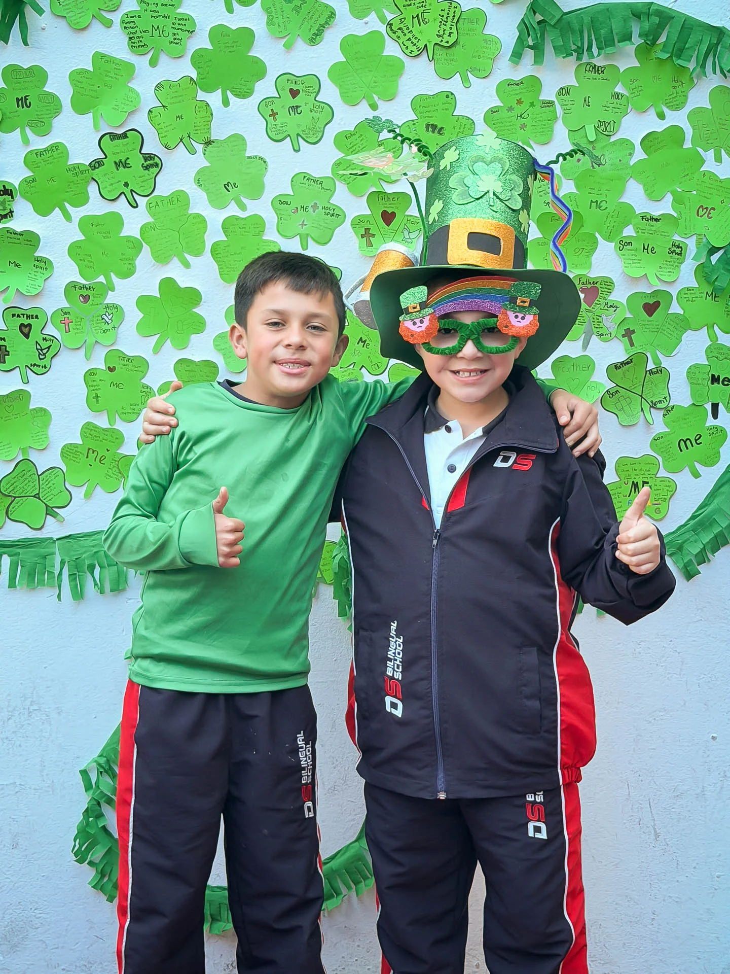 Retrato en el marco de St. Patrick’s Day durante la celebración en DSBS.